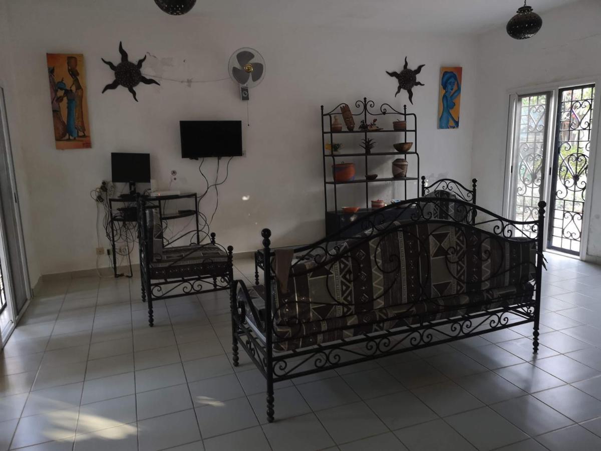 Keur Baboune M'Bour Εξωτερικό φωτογραφία