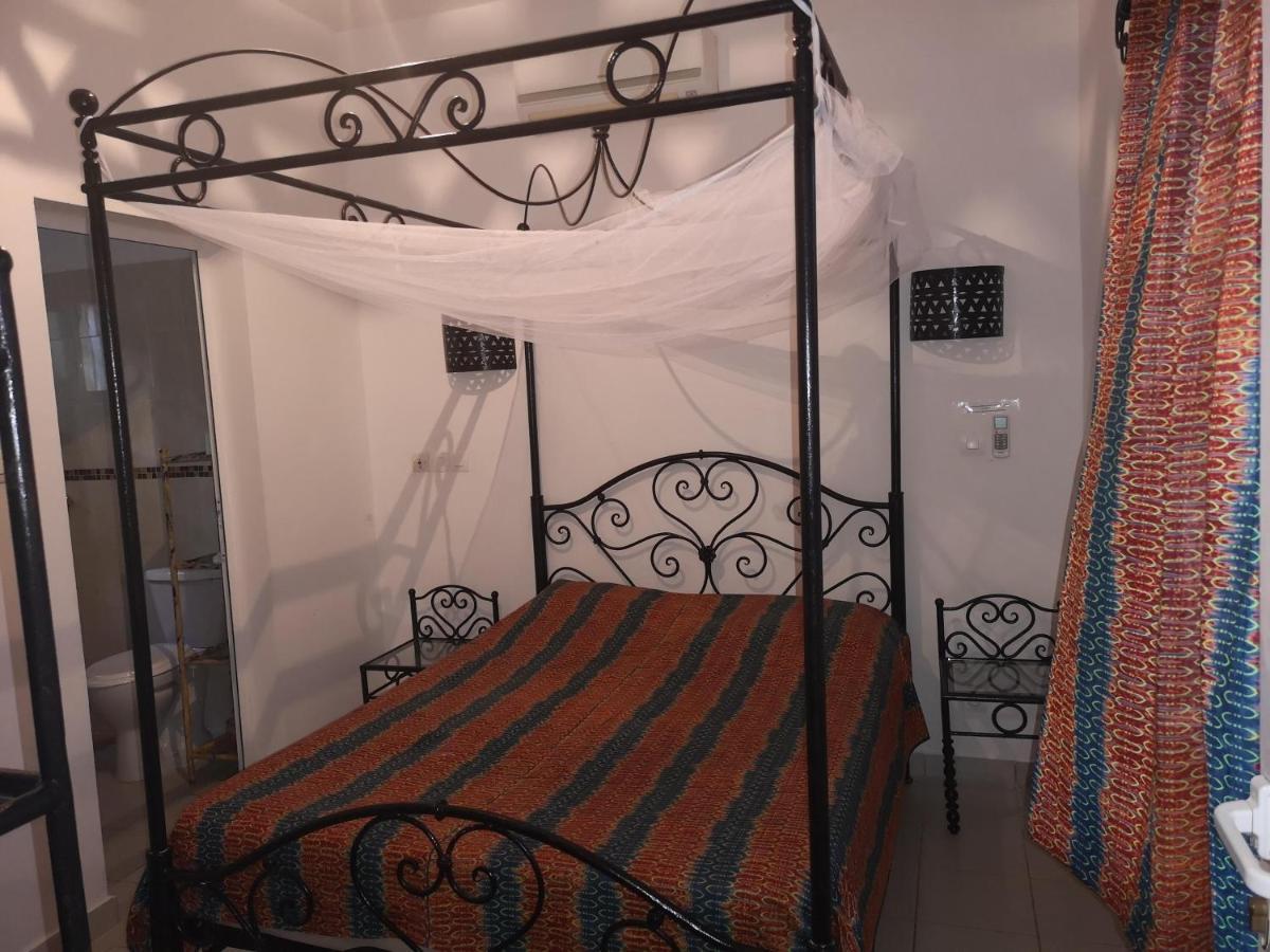 Keur Baboune M'Bour Εξωτερικό φωτογραφία